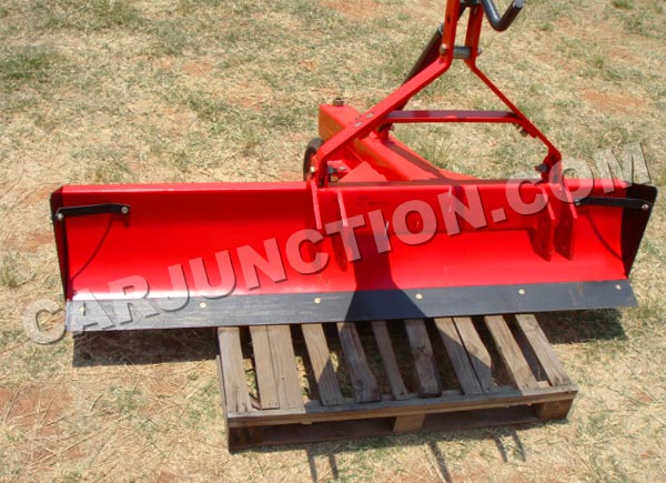 Rear Mounted Dozer for Tractor